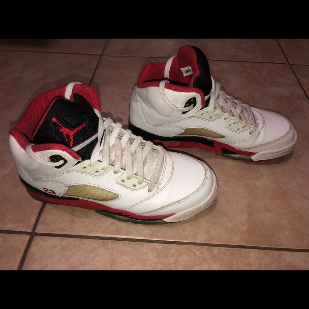 Jordan Retro Fire Red 5